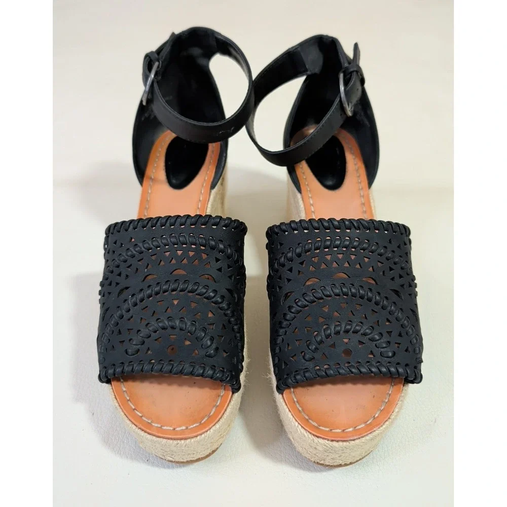 Indigo Rd Platform Wedge Sandal Womens Black 7.5 Espadrille Boho Feminine Resort